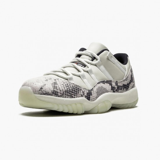 Air Jordan 11 Retro Low Snake Light Bone Light Bone/Smoke Grey/White Bl Black CD6846-002