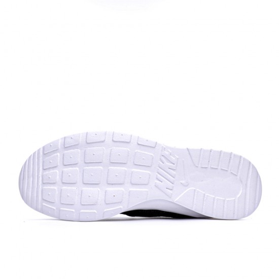 Nike Tanjun Roshe Run Black/White Running Shoes 812655 011 Unisex